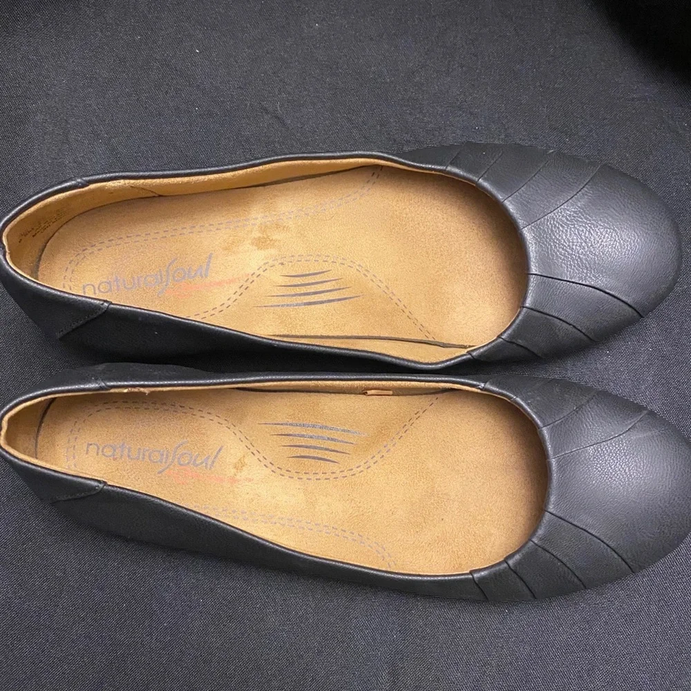 Natural‎ Soul-Orlando Black Flats/Tan-Size 6.5